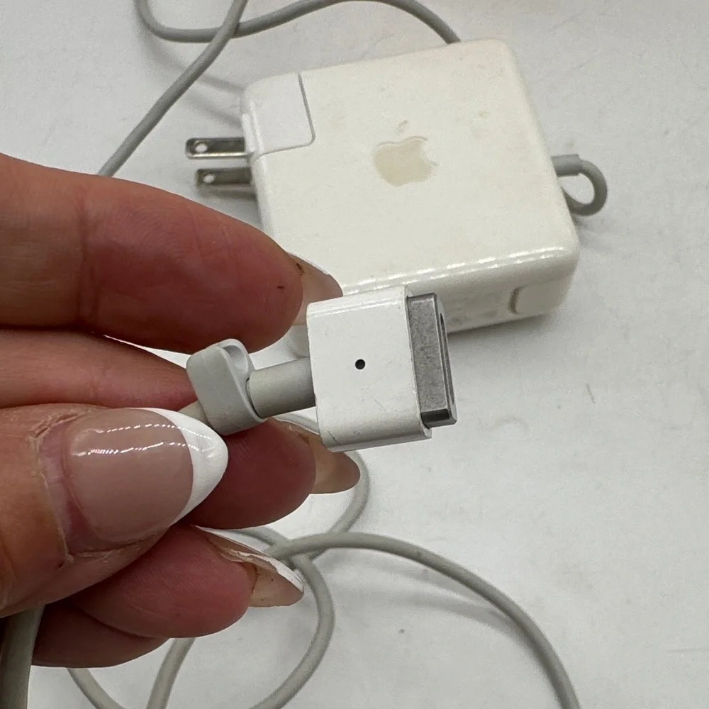 Apple White Charging Block 85W Mag Safe Charging Block for Mac